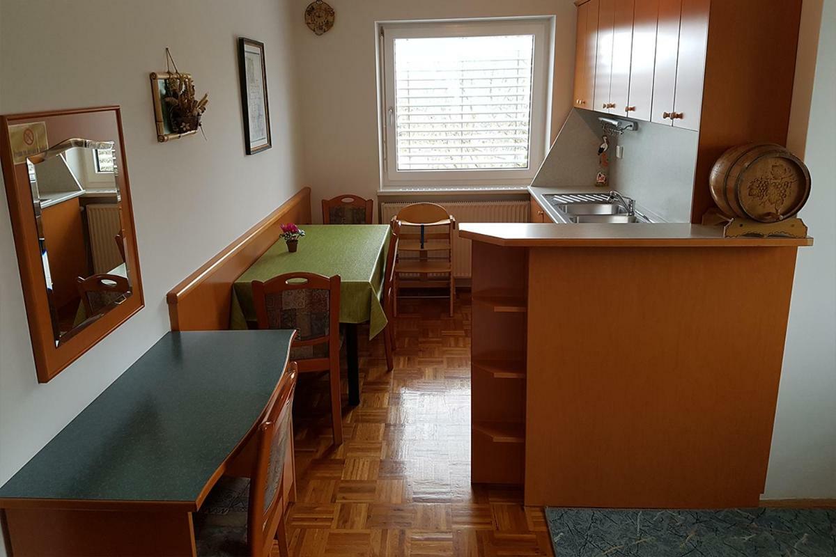 Apartmaji Tisa Moravske Toplice Bagian luar foto